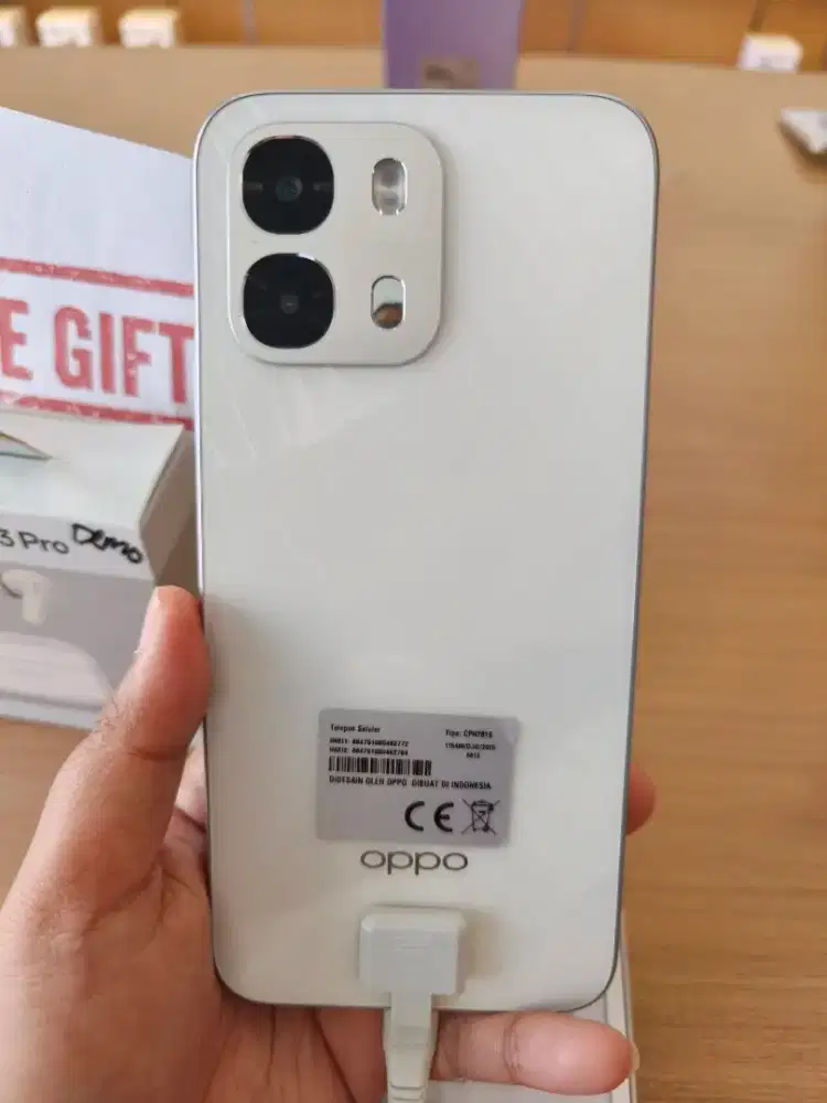 OPPO A6S 8/128 8/256