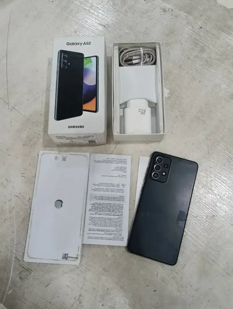 Samsung Galaxy A52 8/128 seken murah dan lengkap