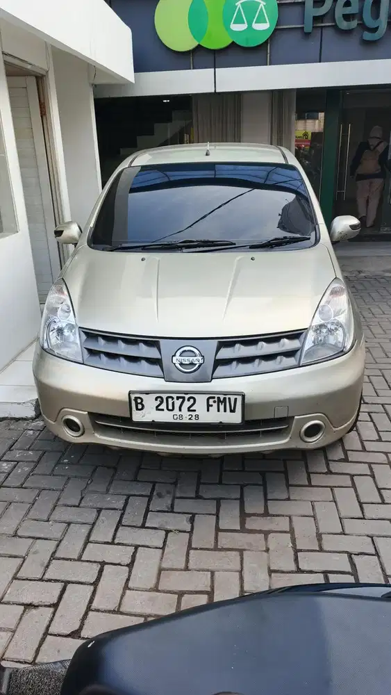 Nissan Grand livina 2008 Bensin