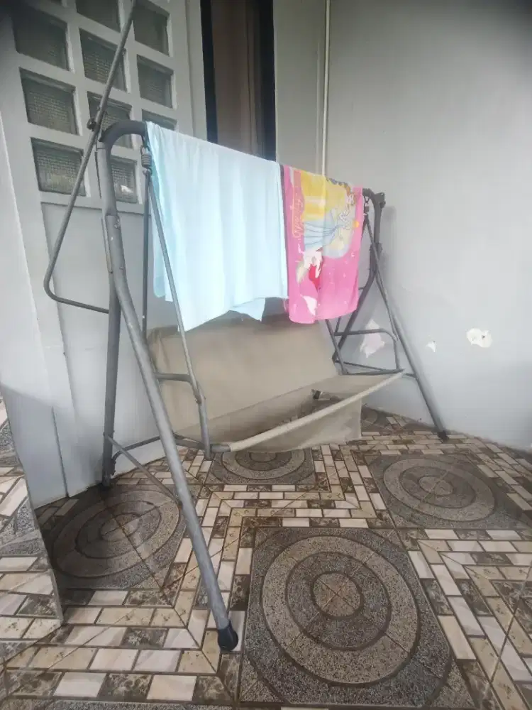 Di jual ayunan buat di taman atau di balkon