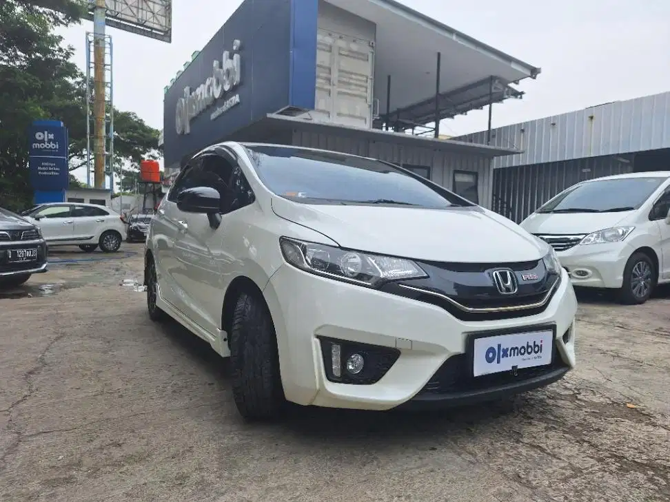 DP MURAH Honda Jazz 1.5 RS Bensin-AT 2016 Putih CXLBA