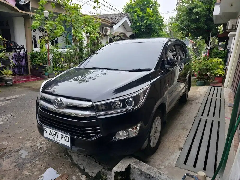 Toyota Kijang Innova Inova Reborn V AT Matic Tahun 2019 Hitam , 2018