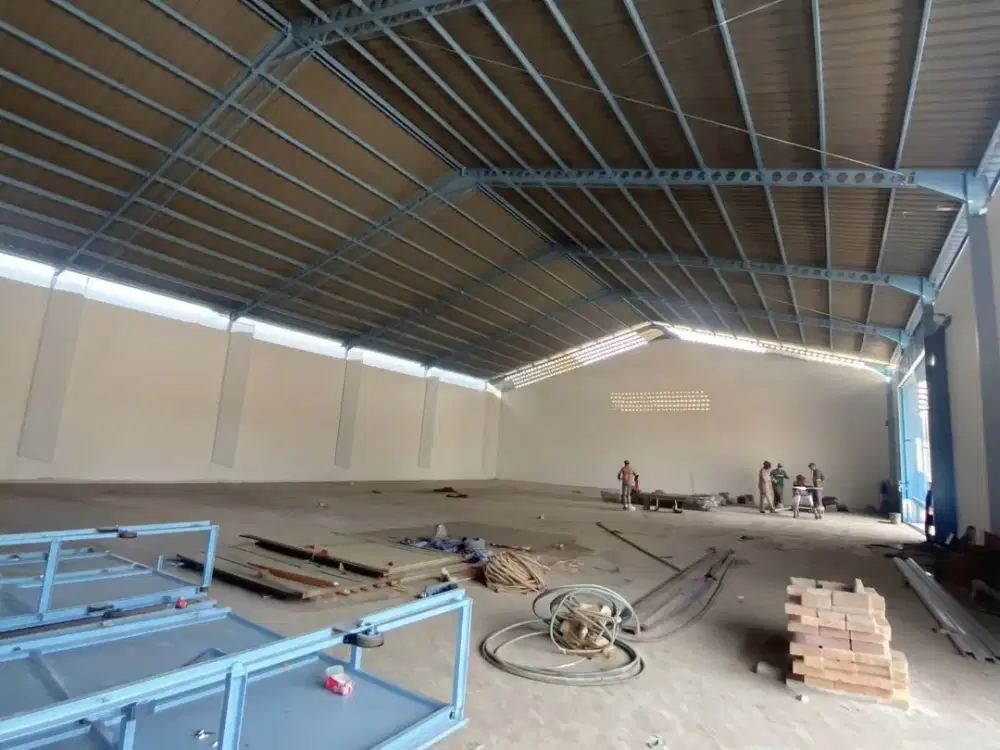 Disewa Gudang Kavling Dpr Cipondoh Luas 1600 Meter Siap Pakai