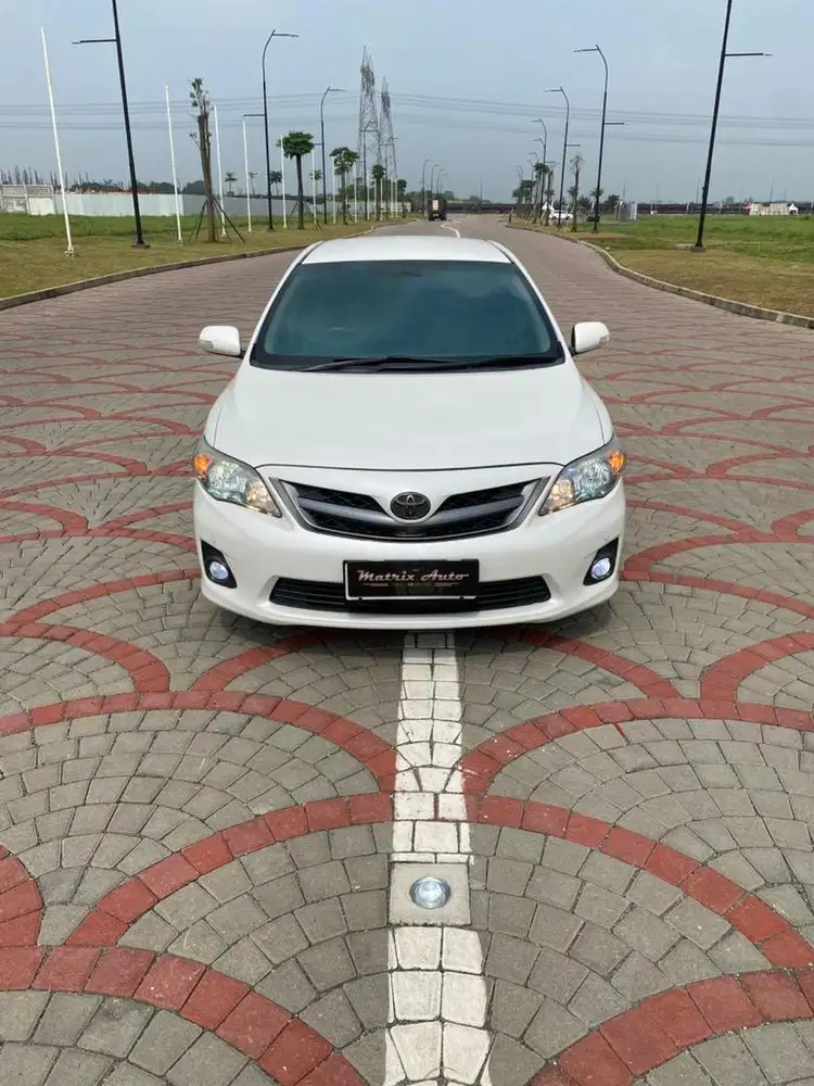 Toyota Corolla Altis 2013 Bensin