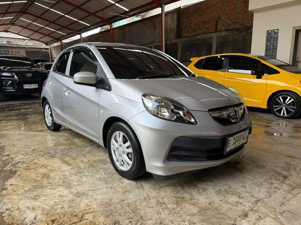Honda Brio 1.3 E AT CBU 2013 Silver km100rban kondisi antik