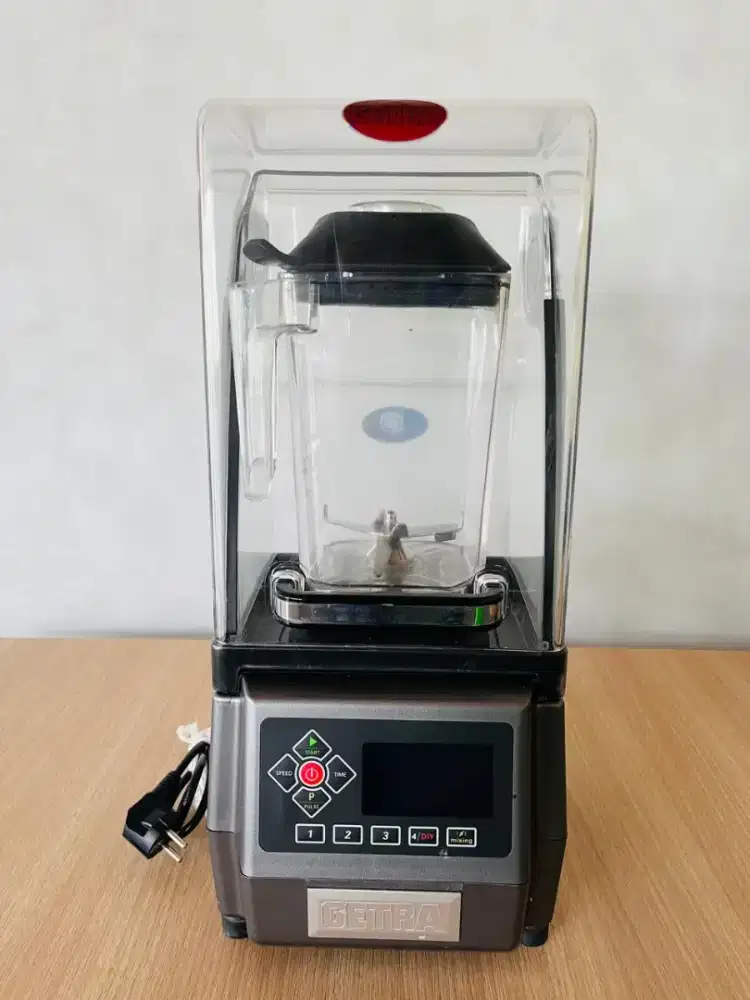 BLENDER JUICE/SMOOTHIES MAKER GETRA KS-10000