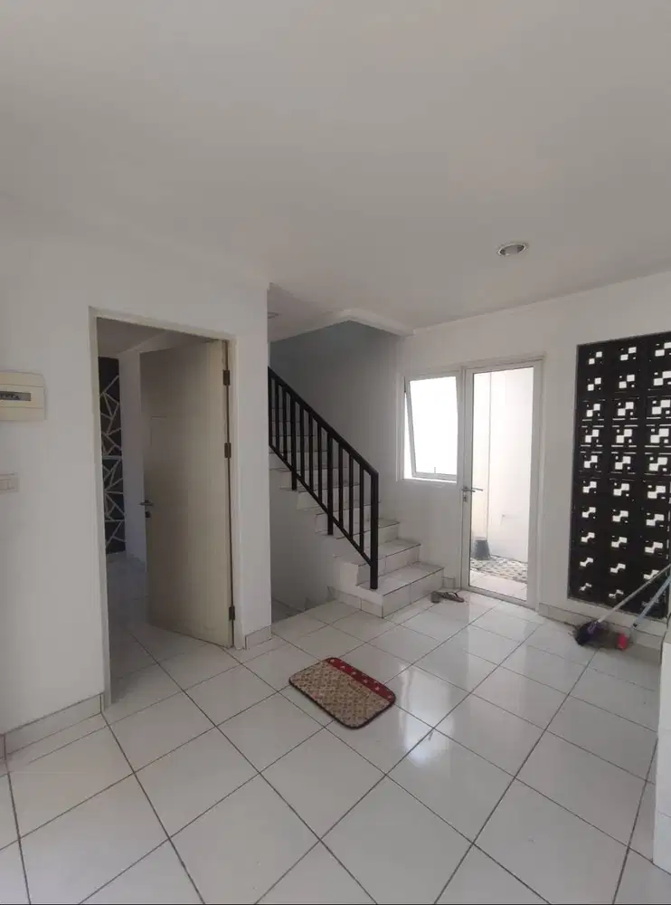 Dijual/Disewakan Rumah di Summarecon Bandung Siap Huni