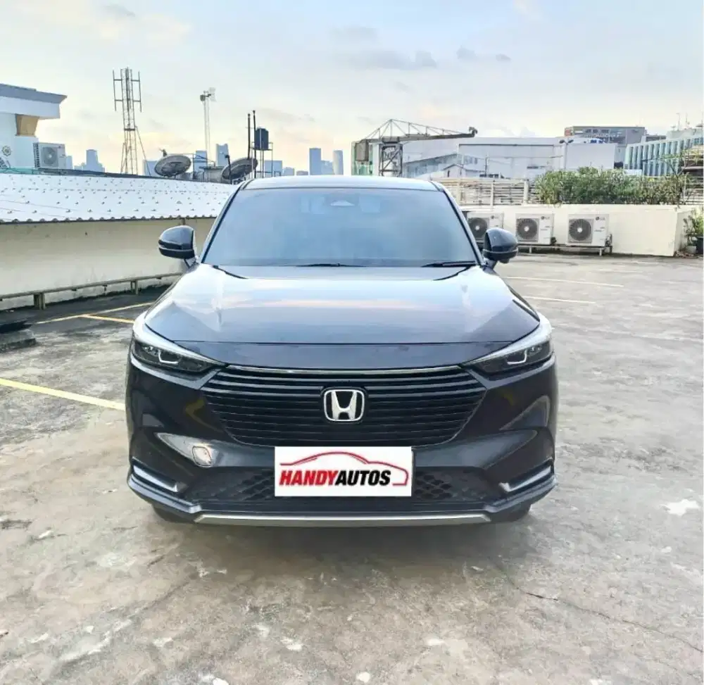 HRV SE Tahun 2023 Automatic Hitam Mutiara