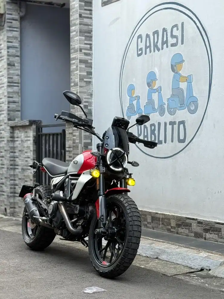 Ducati scrambler 800 2024