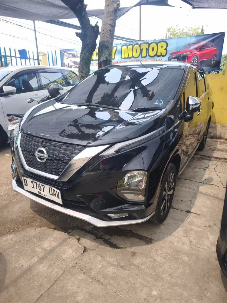 Nissan Livina VL 2019 matic / AT