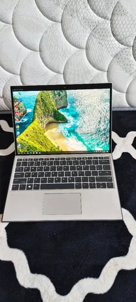 HP ELITE X2 G4 MEWAH/Core i5-8365/RAM 8GB/SSD 256GB/12 TOUCH 3K IPS/