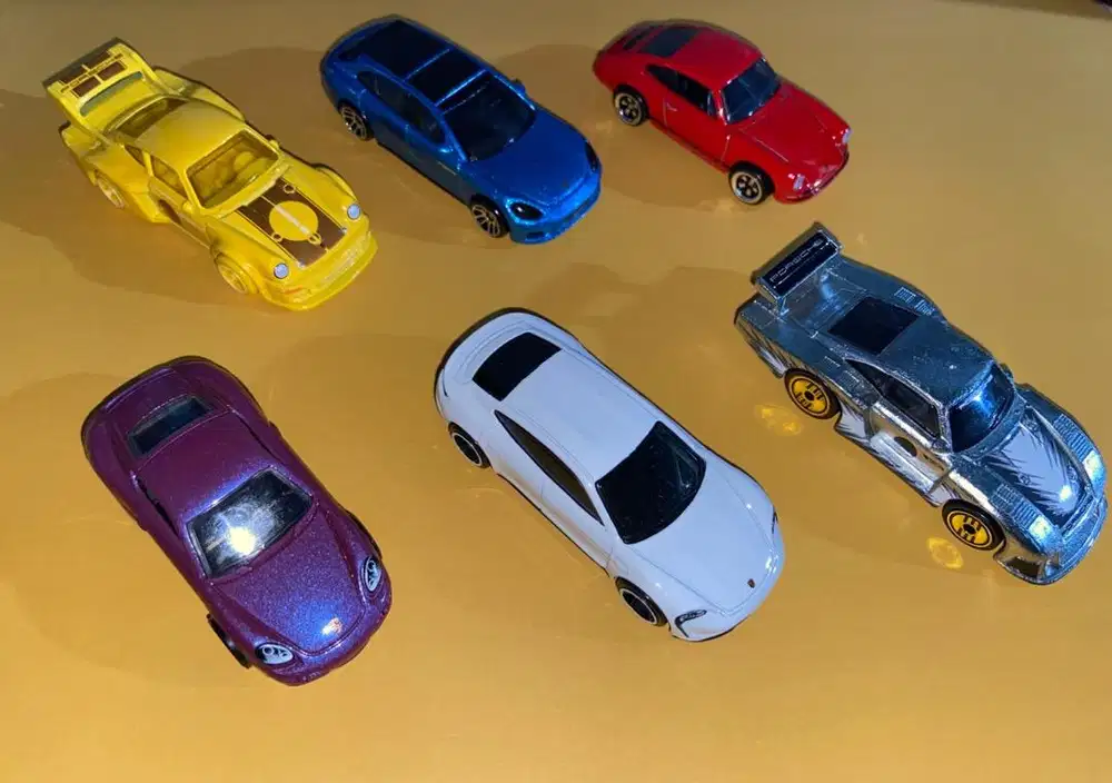 Hot wheels porsche 6 car