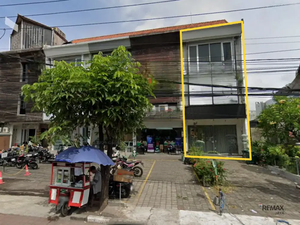 Ruko Strategis 3 Lantai Disewakan, di Area Premium Kuta, Badung