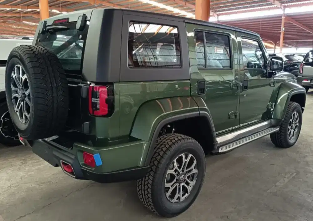 Over Kredit BAIC BJ40Plus 2.0 Turbo 4x4 Matic 8AT