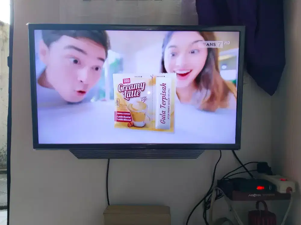 Jual LED merek Polytron 32inc