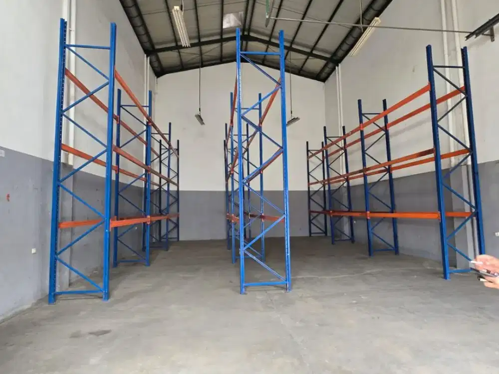 Disewa Gudang Bagus Di Green Sedayu Bizpark Cakung, Jakut