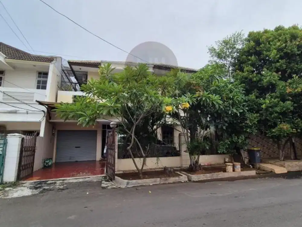 Dijual Rumah Lokasi Strategis di Janur Elok Kelapa Gading Jakarta Utara