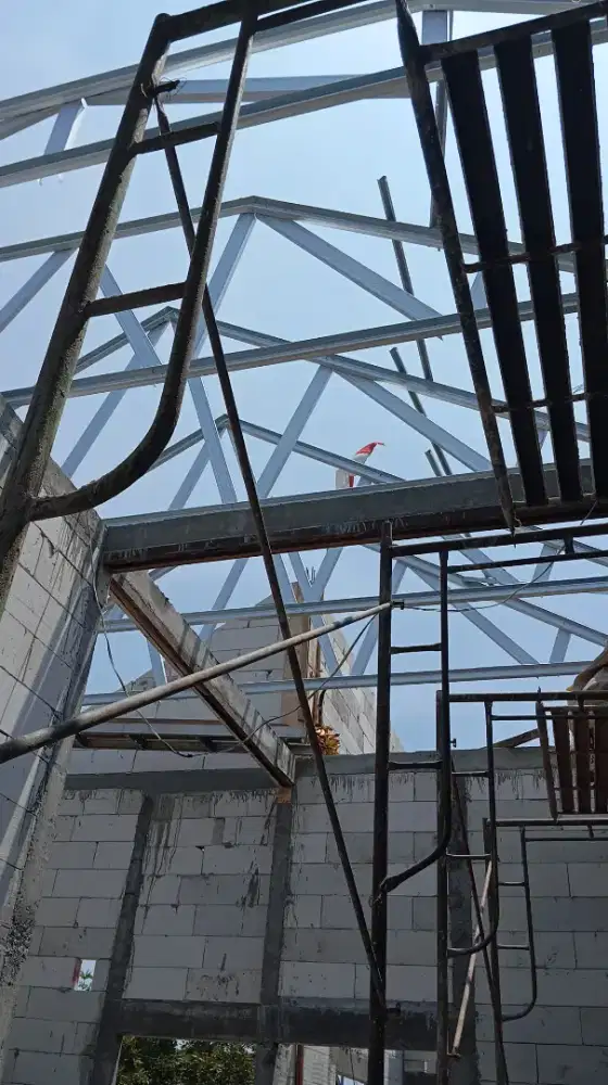 Aplikator rangka atap galvalum