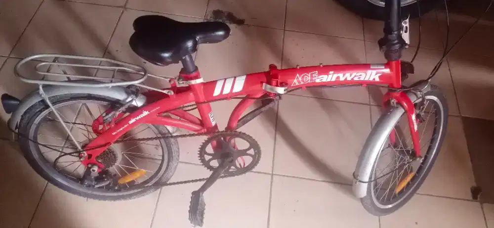 Forsale: Sepeda Lipat ACE Airwalk 16 Red