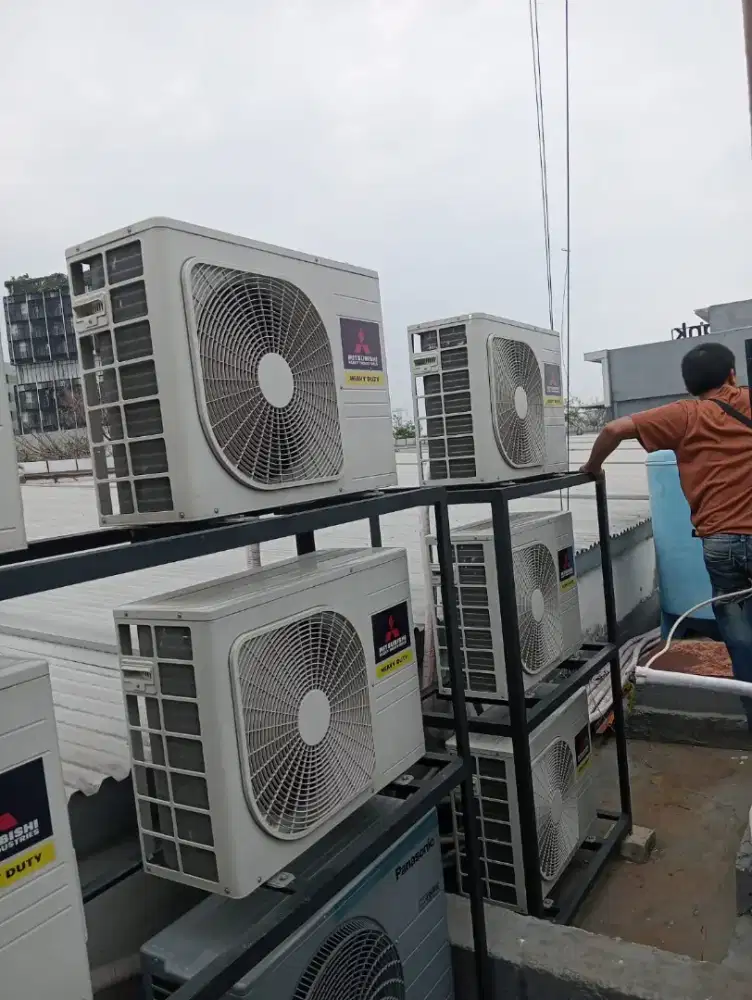 Refarasi ac,bongkar pasang ac,cuci ac,isi freon dll