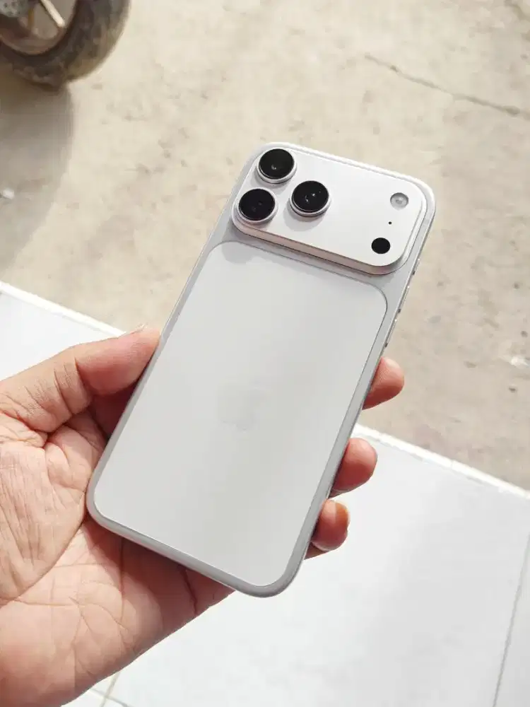 Hp Ip 17 Pro Max Pemyimpanan 1000Gb