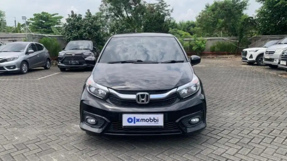 LOW DP Honda Brio Satya 1.2 E Bensin-AT 2020 SRK