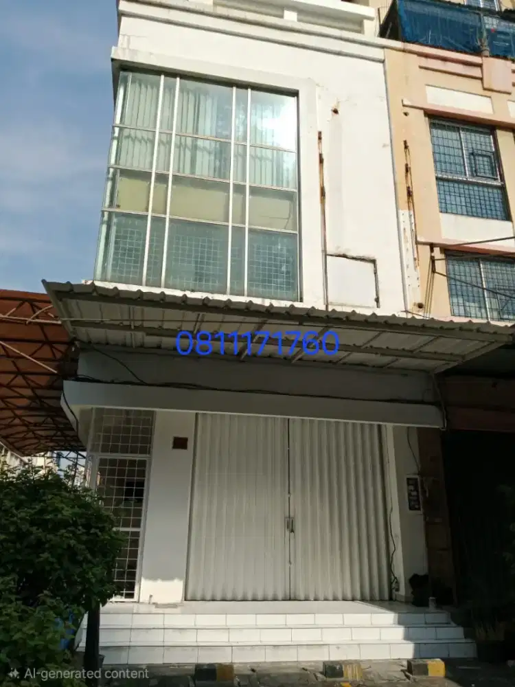 Disewakan ruko 5 lt cempaka mas sebrang apt