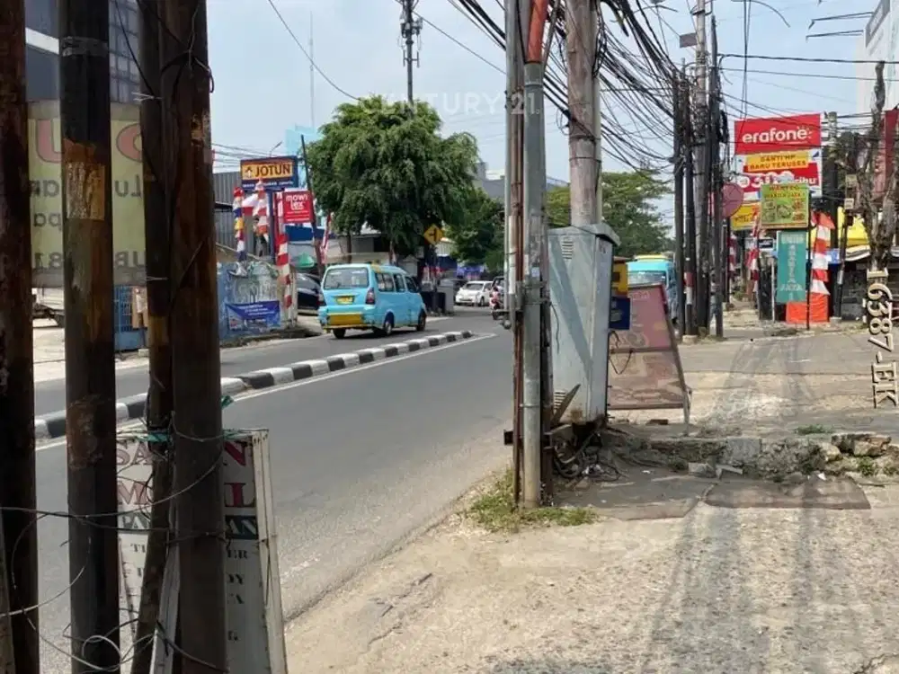 Dijual Rumah Usaha Lokasi Strategis Jalan Utama Jakarta Selatan
