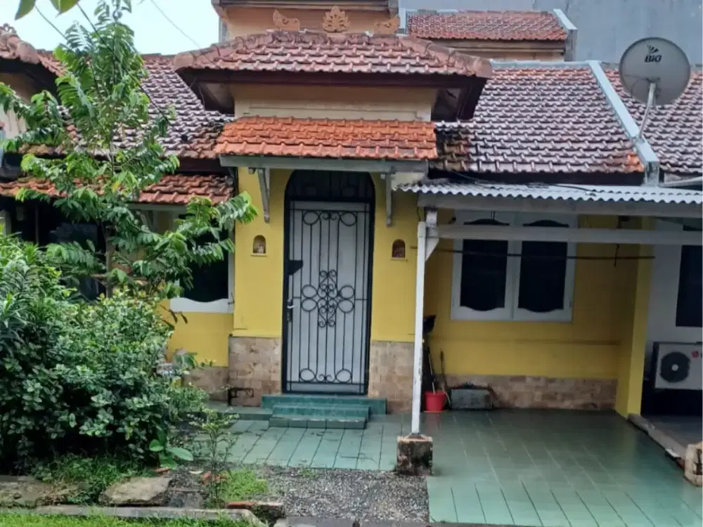 For rent! rumah 3 kamar 10 menit dari Supermall Lippo Karawaci