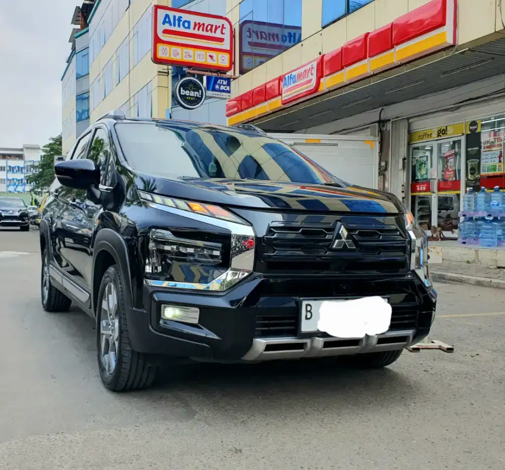 Full facelift! Mitsubishi Xpander Cross premium AT 2023