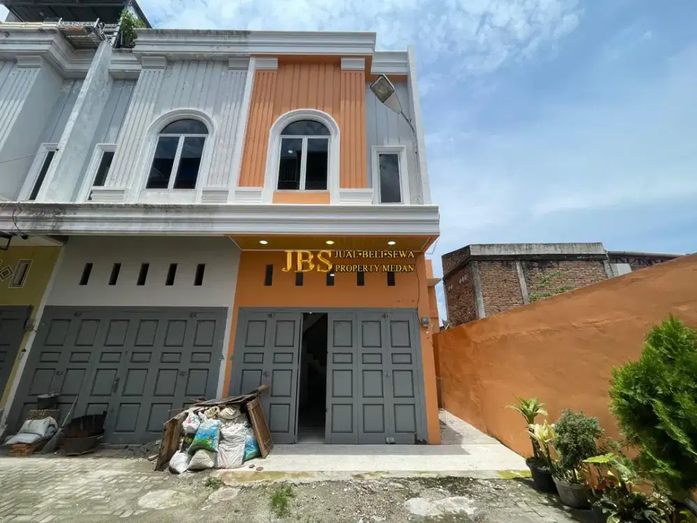 Dijual Rumah Hook Siap Huni di Komplek Hobbit Palace Jalan Kerambik - Medan