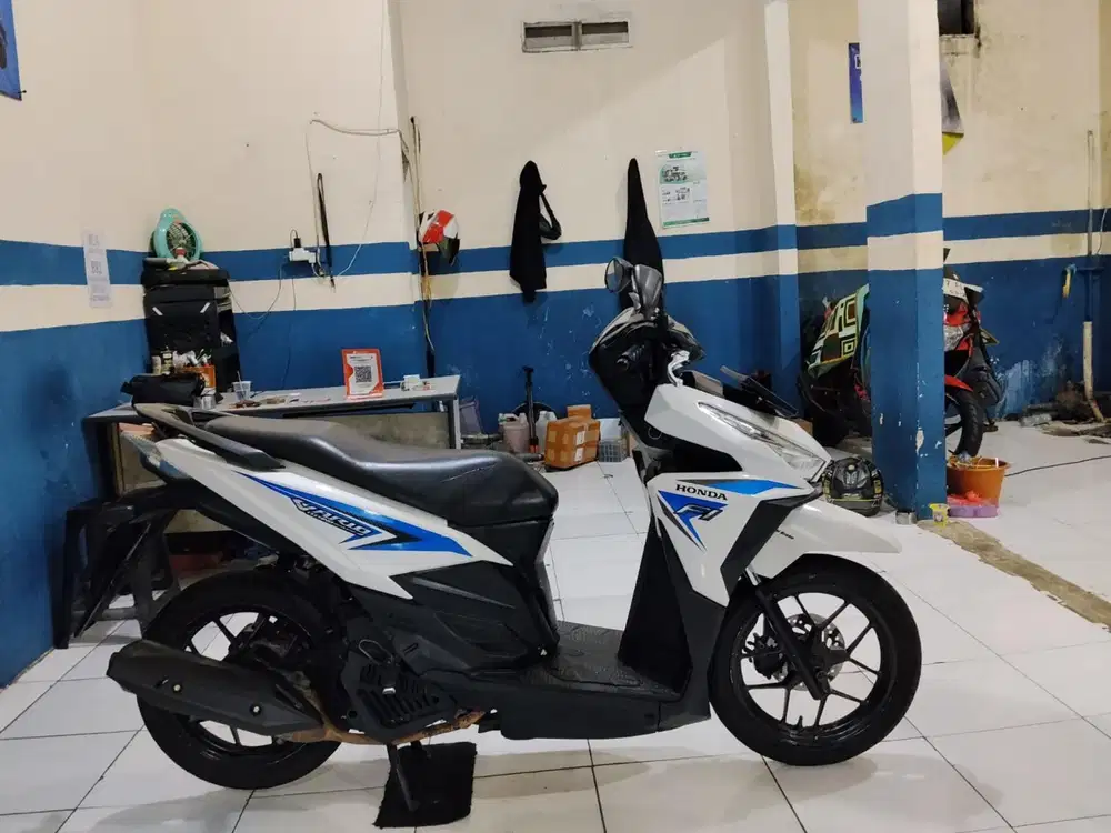 JUAL HONDA VARIO 125 LED OLD 2016 FULL ORISINIL