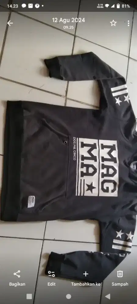 Hoodie . magma ukuran L