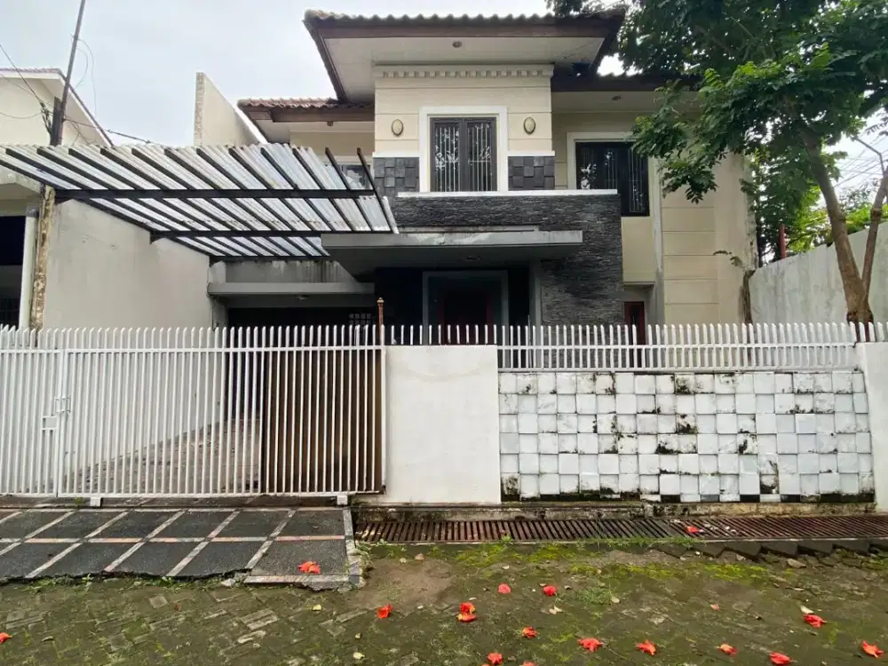Dijual Rumah Strategis Dekat Pasar Modern di Bintaro Tangsel Tk-15175