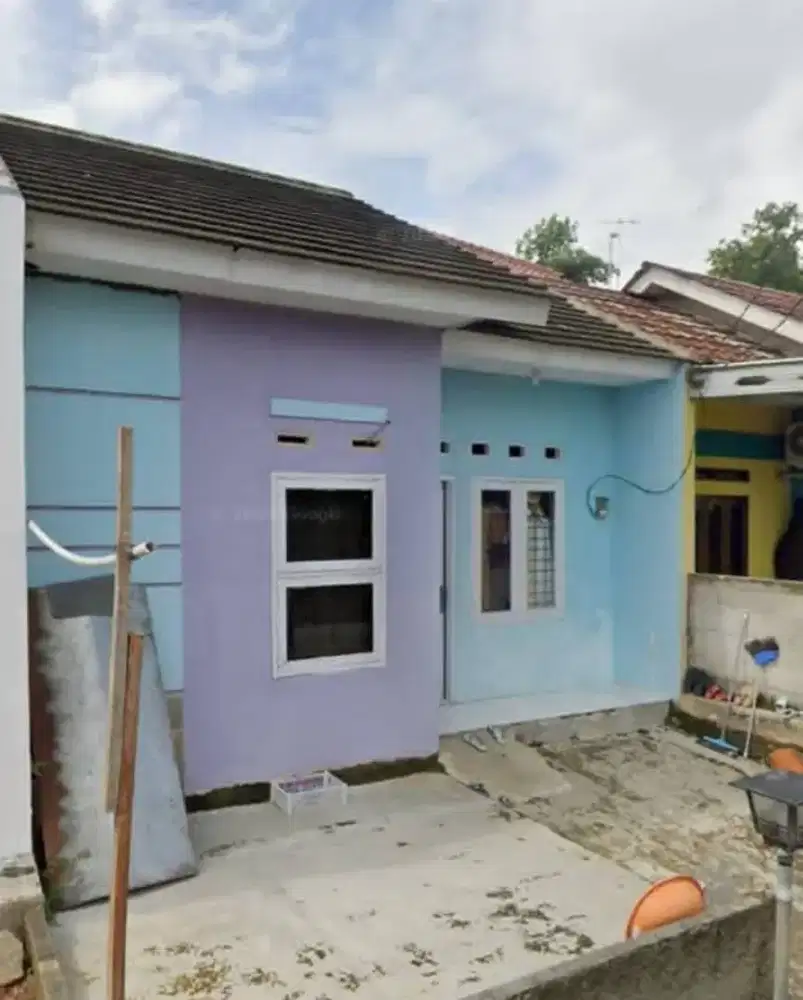 Jual rumah di perumahan graha pura kemang