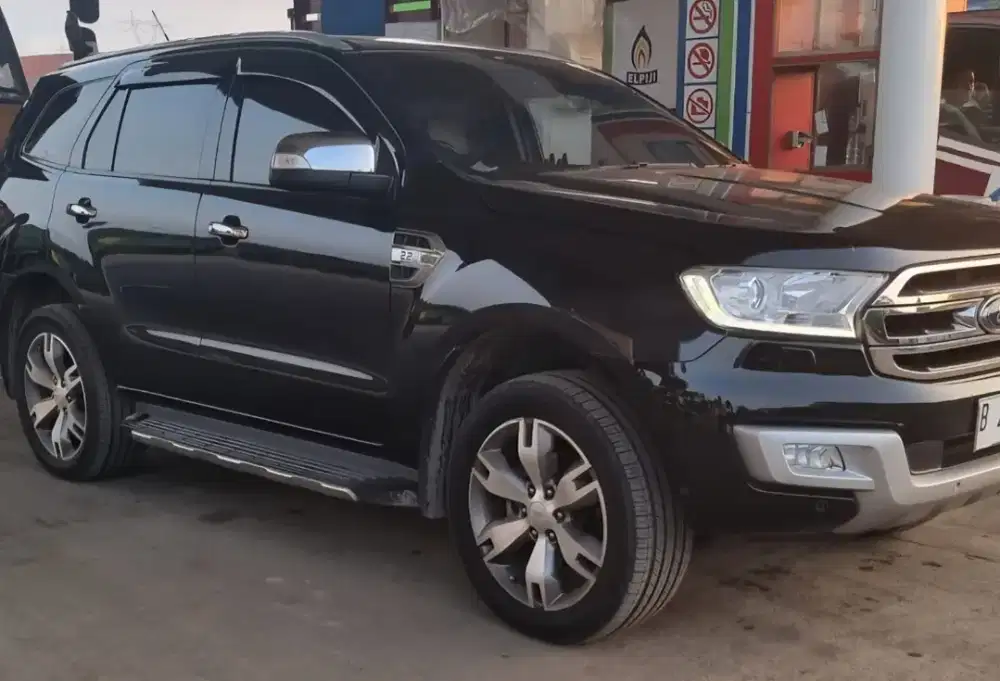 Ford Everest Titanium 2.2 AT 2016