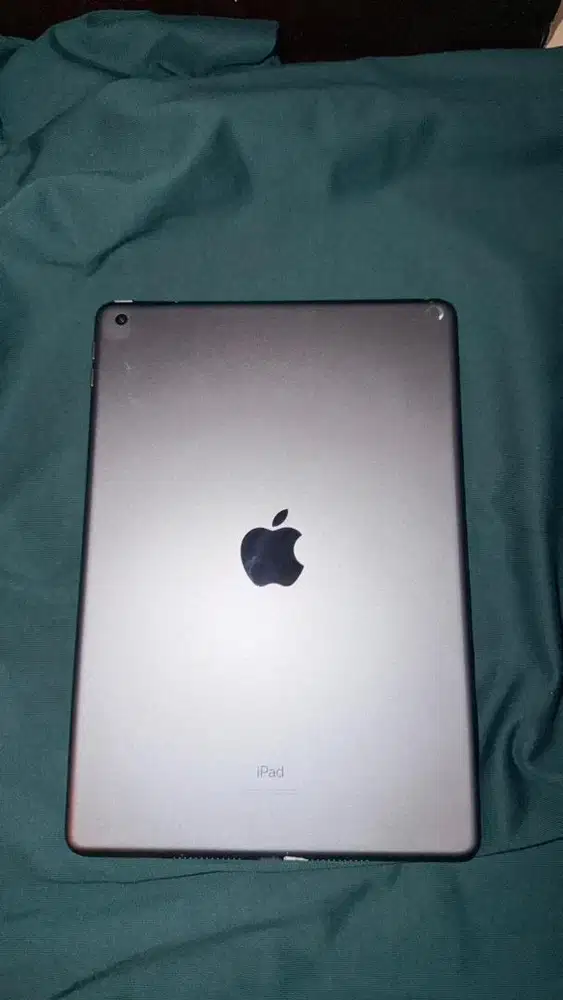 Ipad 8 32 gb grey