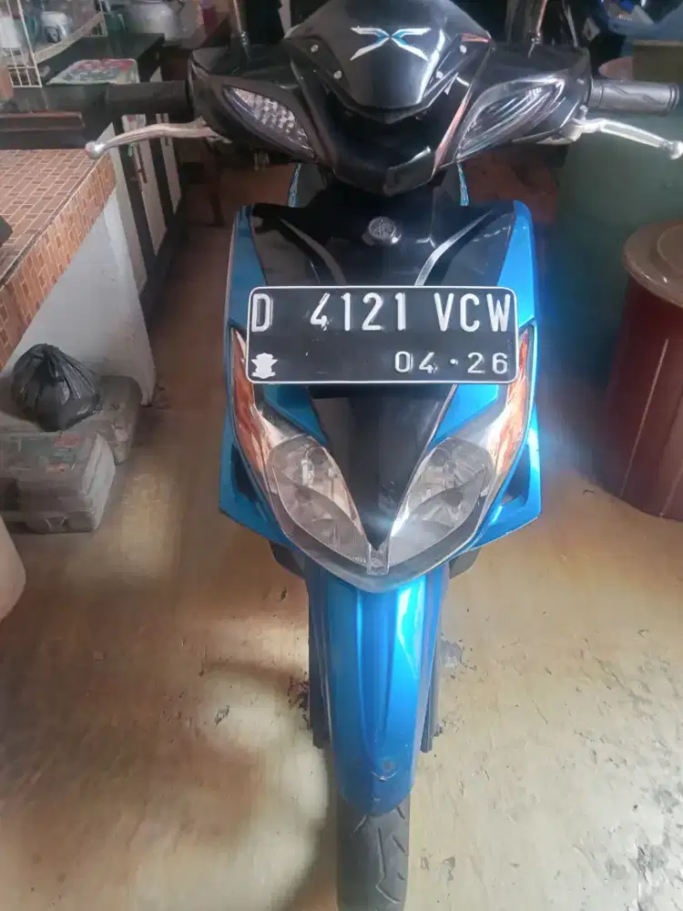 Motor Yamaha Xeon karbu tahun 2011