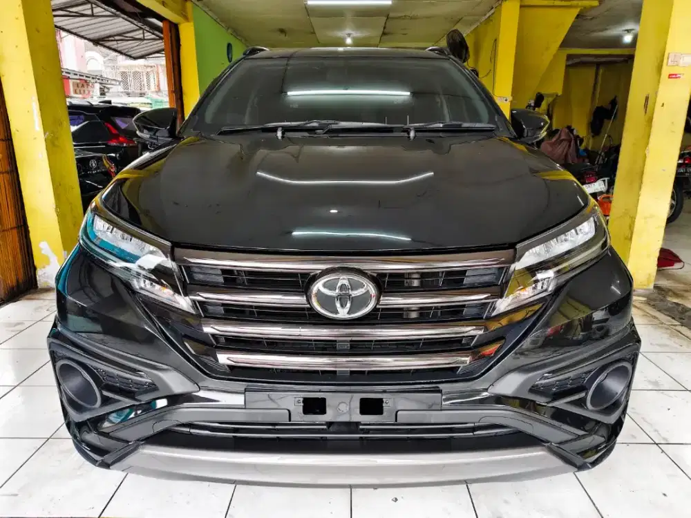 LOW KM 38RB..TOYOTA RUSH 1.5 GR SPORT AT 2022 MATIC LIKE NEW