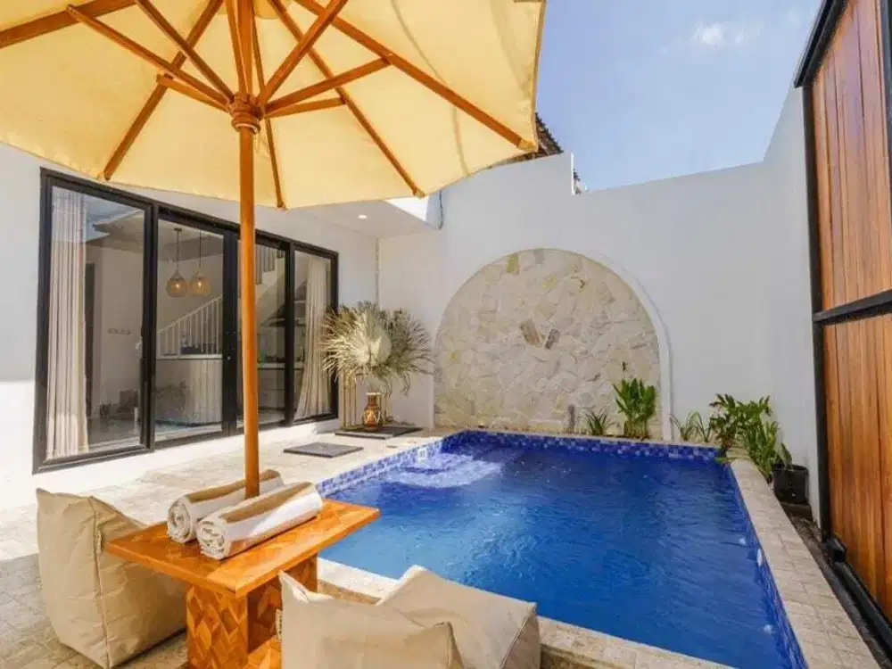 Beautiful Villa 2 Bedrooms Dekat Pantai Berawa, Canggu