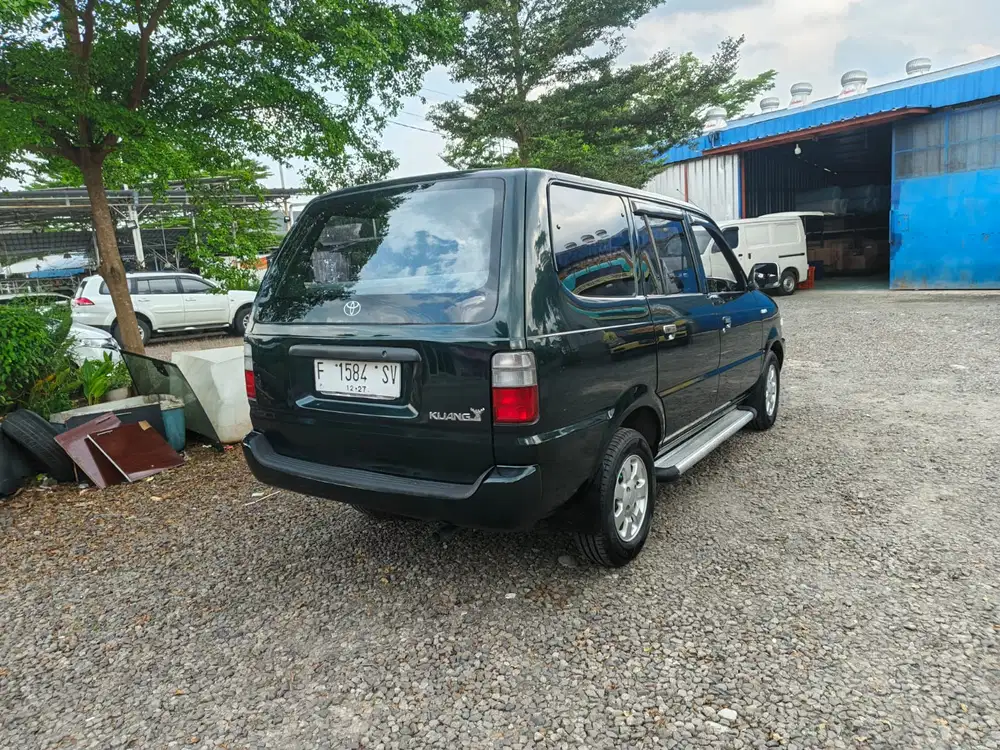 Toyota Kijang 2002 Bensin
