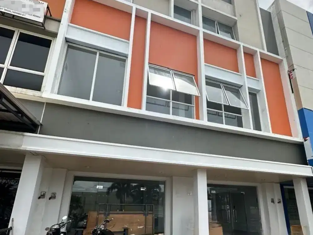 Disewakan Ruko Gandeng Maxwell Gading Serpong