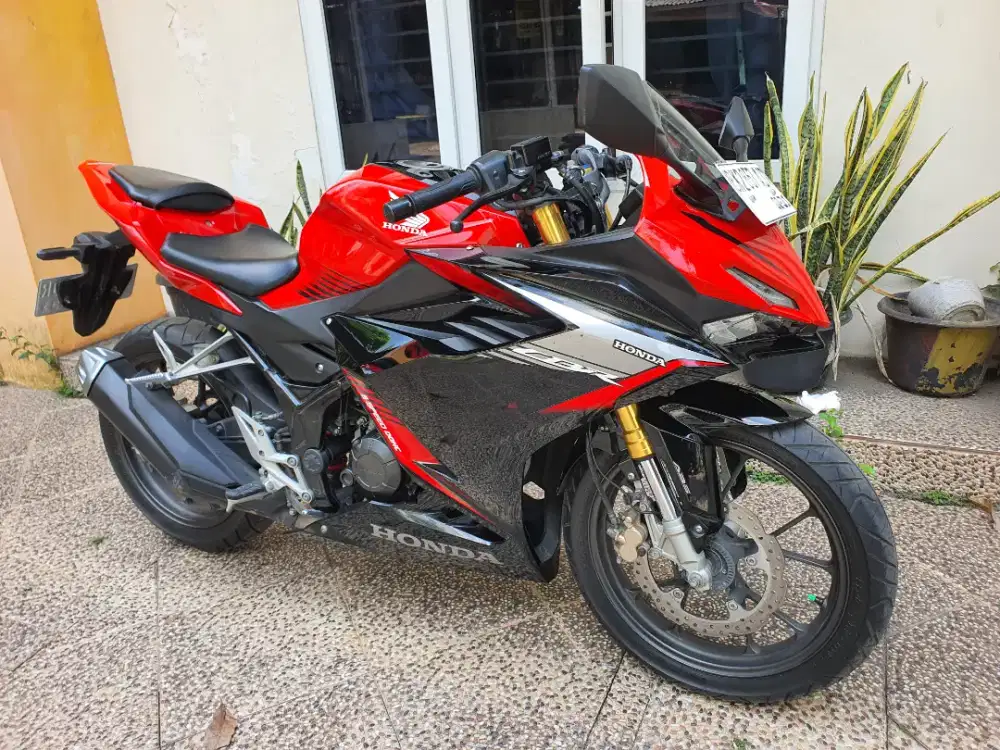 CBR150R ABS ODO 14ribuan Original
