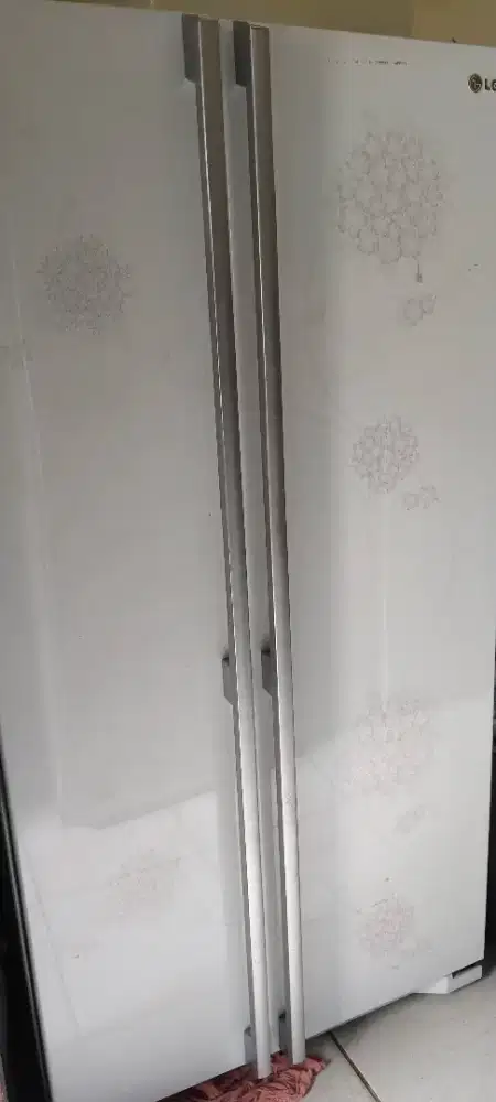 Kulkas SBS merk LG