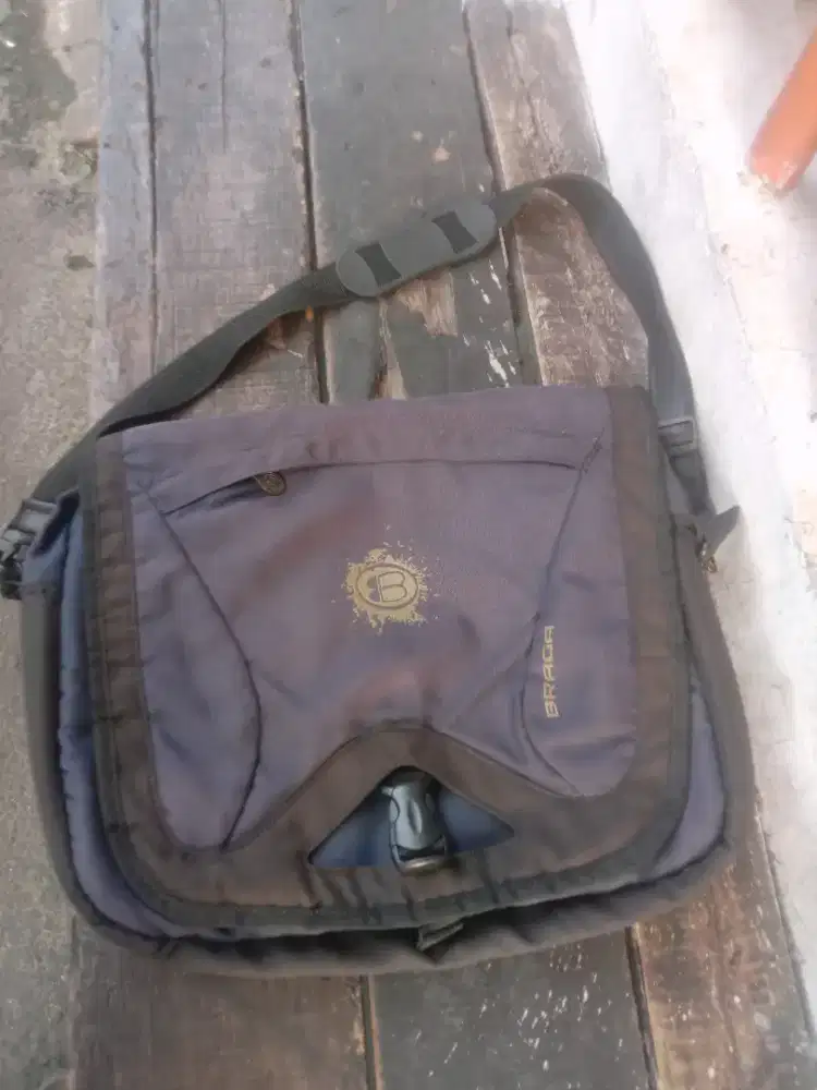 Tas selempang Bogie jumbo