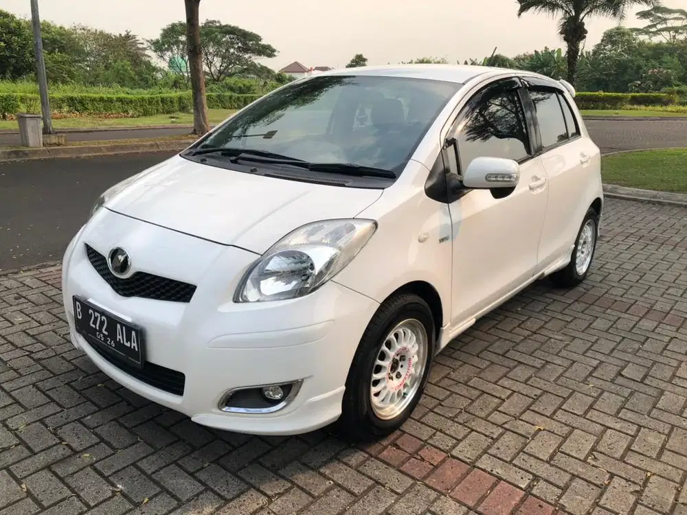 Toyota Yaris E matic