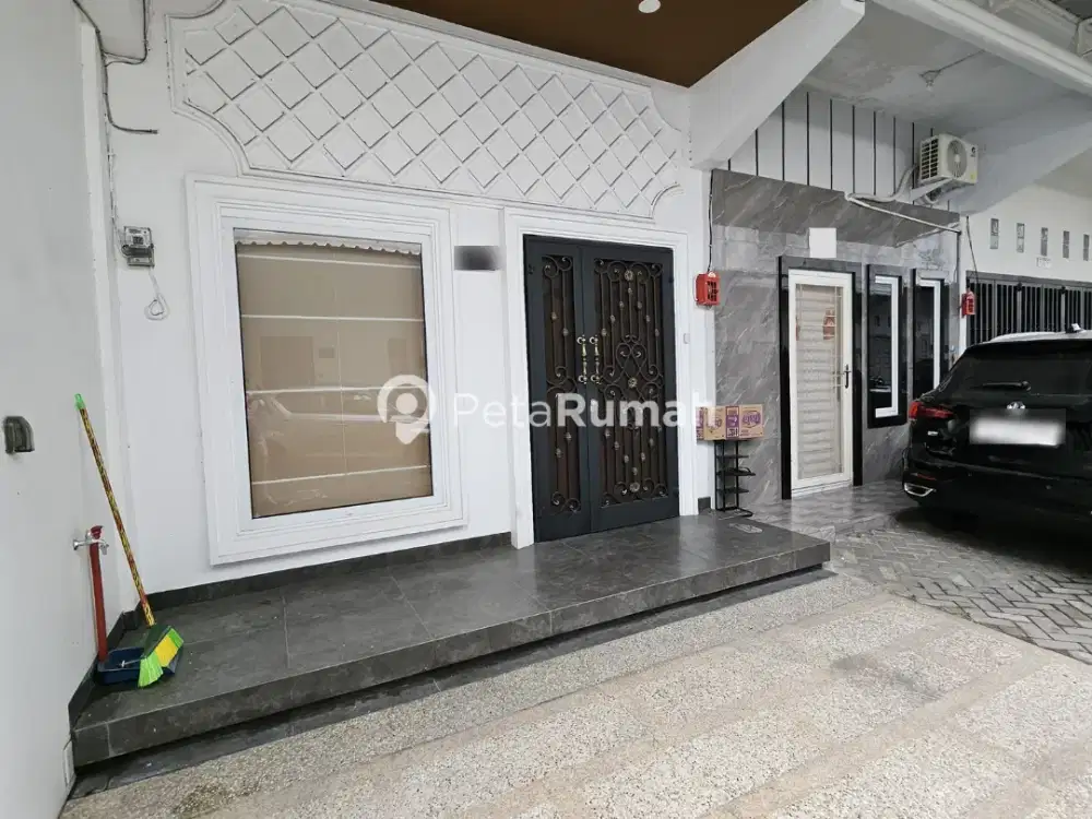 DIJUAL VILLA JALAN PERSATUAN KOMPLEK TRIBECA NODIGON - DAERAH KRAKATAU - PANCING (irwandi)