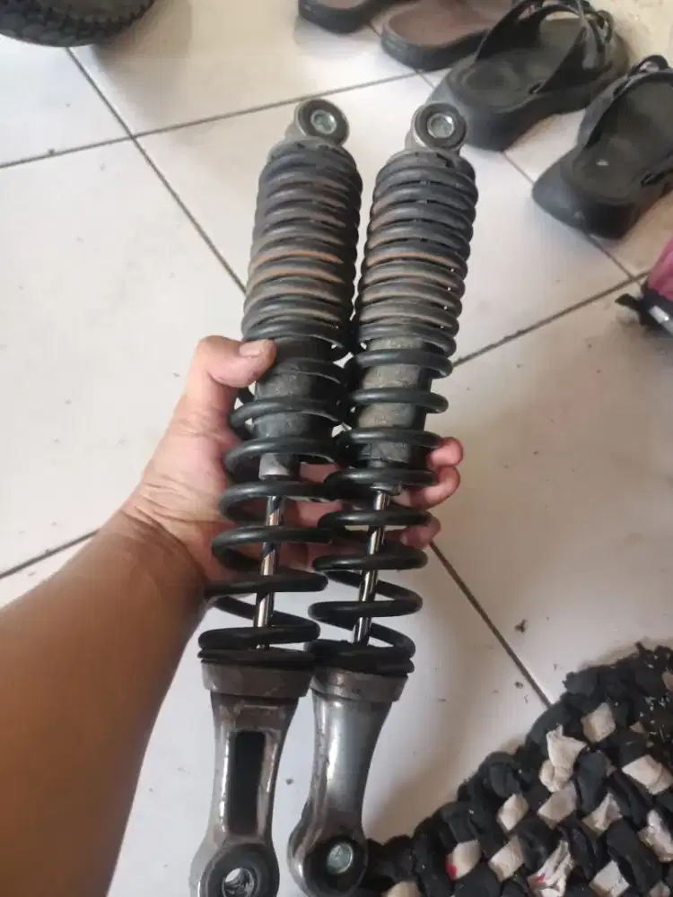 Shock supra 125 fi ORI copotan