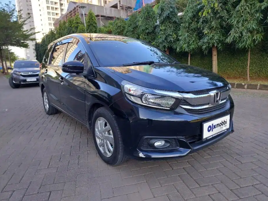 DP MURAH Honda Mobilio 1.5 E Bensin-AT 2017 Hitam CJUWB