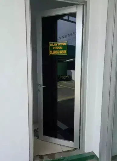 Toko khusus pasang kaca film rumah & Gedung harga ekonomis